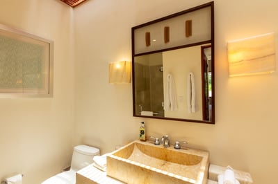 Luxury Villa Photo #40