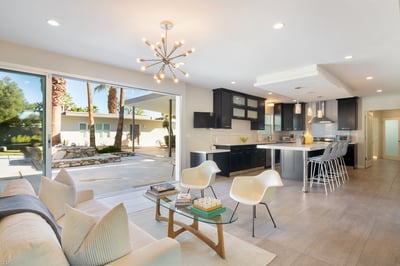 Luxury Villa Photo #25