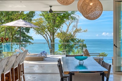 Luxury Villa Photo #11