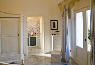 Luxury Villa Photo #36