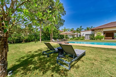 Luxury Villa Photo #6