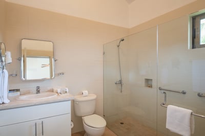 Luxury Villa Photo #14