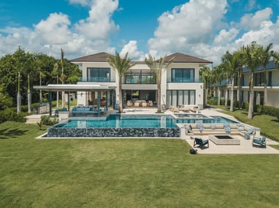 Luxury Villa Photo #5