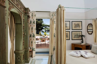 Luxury Villa Photo #31