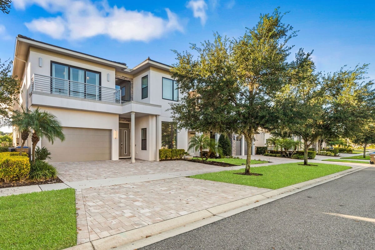 Reunion Tropical Retreat