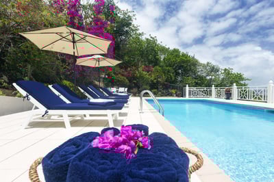 Luxury Villa Photo #5