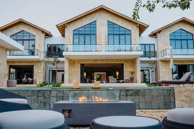 Luxury Villa Photo #2