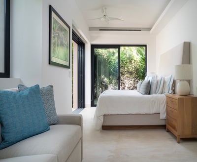 Luxury Villa Photo #30