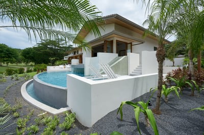 Luxury Villa Photo #7