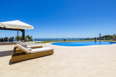 Luxury Villa Photo #5