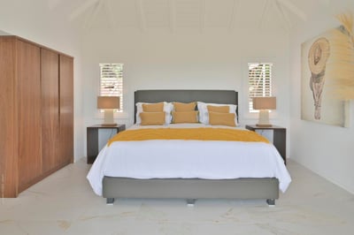 Luxury Villa Photo #46