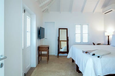 Luxury Villa Photo #98