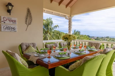 Luxury Villa Photo #14
