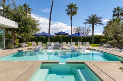 Luxury Villa Photo #3