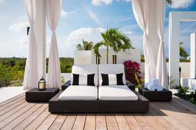 Luxury Villa Photo #9