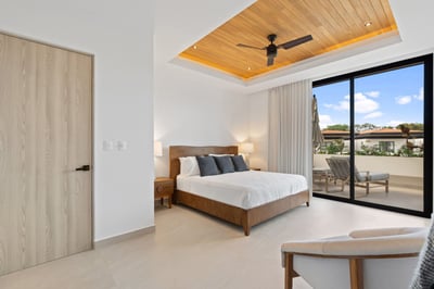 Luxury Villa Photo #35