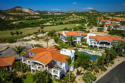 Luxury Villa Photo #7