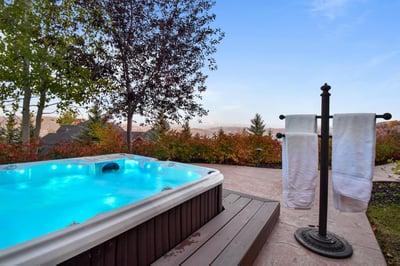 Luxury Villa Photo #6
