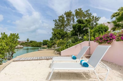 Luxury Villa Photo #10