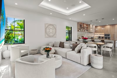 Luxury Villa Photo #32