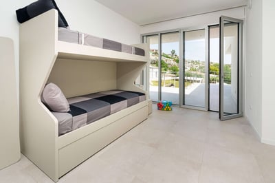 Luxury Villa Photo #33