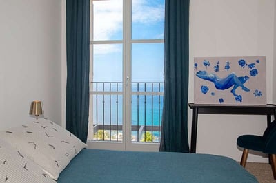 Luxury Villa Photo #33