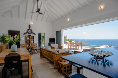 Luxury Villa Photo #14