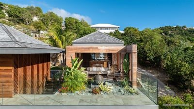 Luxury Villa Photo #30