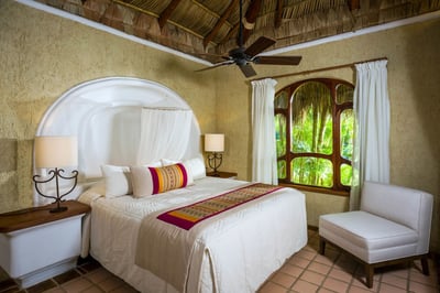 Luxury Villa Photo #20