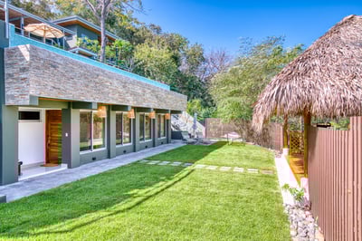 Luxury Villa Photo #50