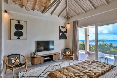 Luxury Villa Photo #27