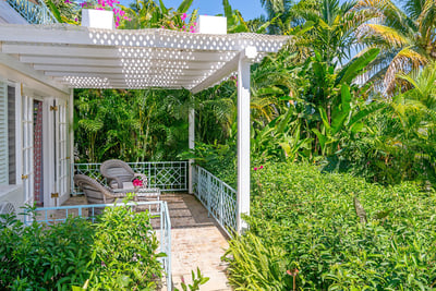 Luxury Villa Photo #11