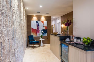 Luxury Villa Photo #35