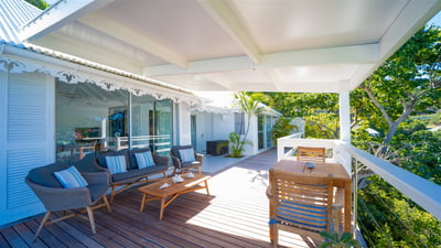Luxury Villa Photo #6