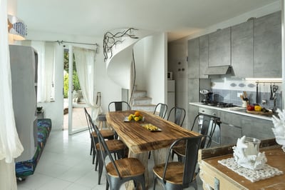 Luxury Villa Photo #25