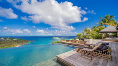 Luxury Villa Photo #9