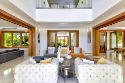 Hacienda A39 - Lakefront Villa with Golf View
