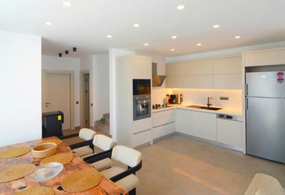 Luxury Villa Photo #10