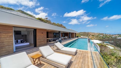 Pool & Terrace