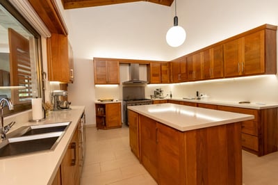 Luxury Villa Photo #14