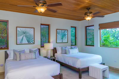Luxury Villa Photo #19