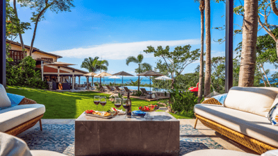 Luxury Villa Photo #17