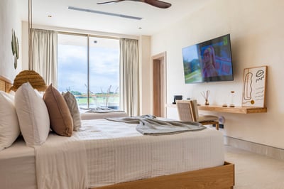 Luxury Villa Photo #38