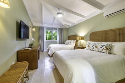 Luxury Villa Photo #7