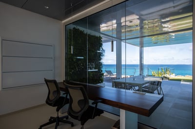 Luxury Villa Photo #38