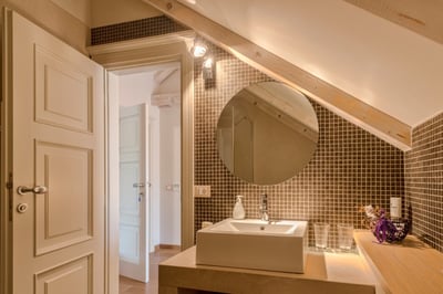 Luxury Villa Photo #28
