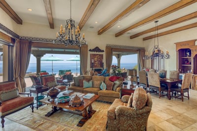 Luxury Villa Photo #34