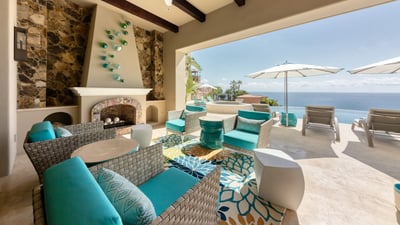 Luxury Villa Photo #12