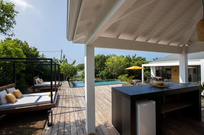 Luxury Villa Photo #9