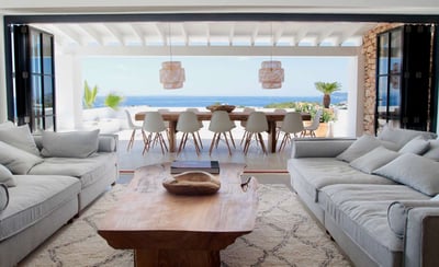 Luxury Villa Photo #11